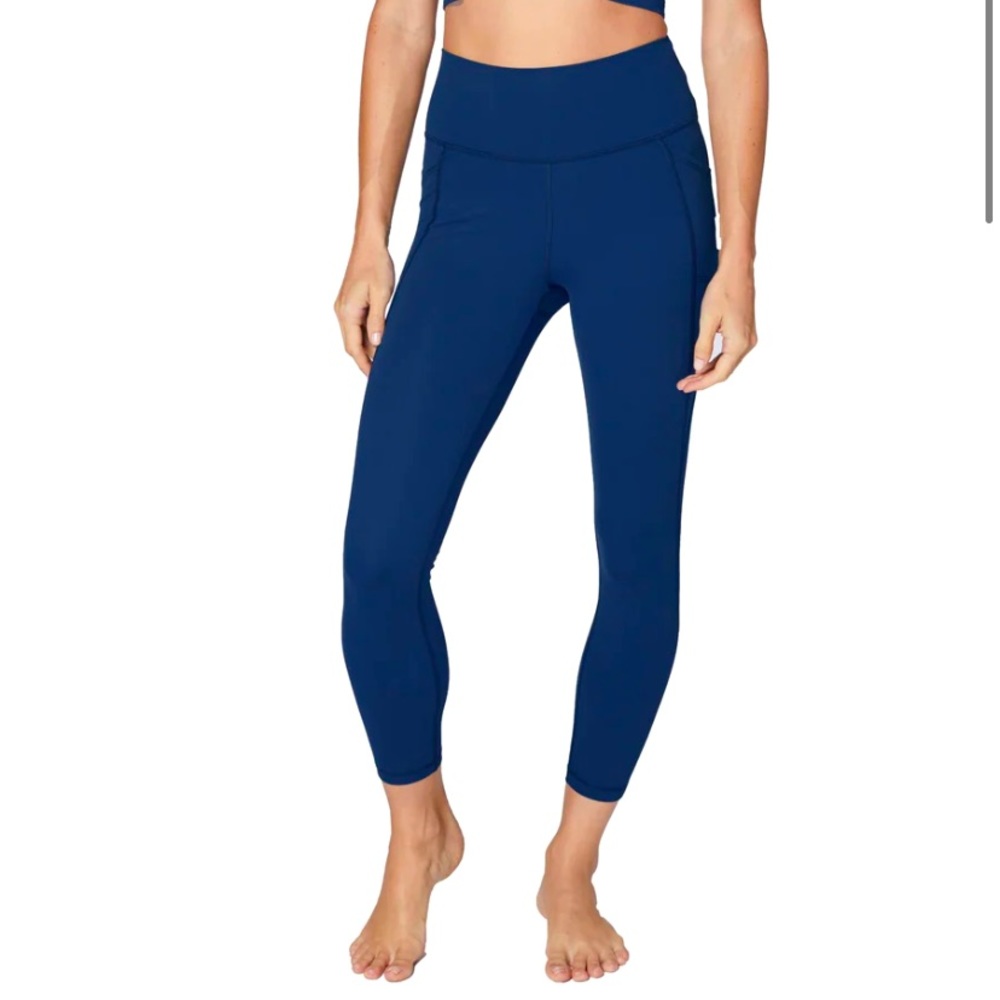 NWT DANIELLE K. Navy leggings with Pockets. Size S